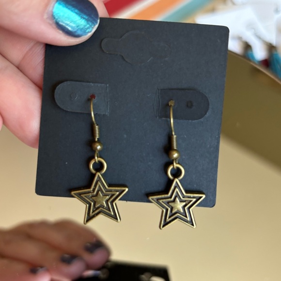 Handmade by me ⭐️ Earrings - Picture 4 of 4